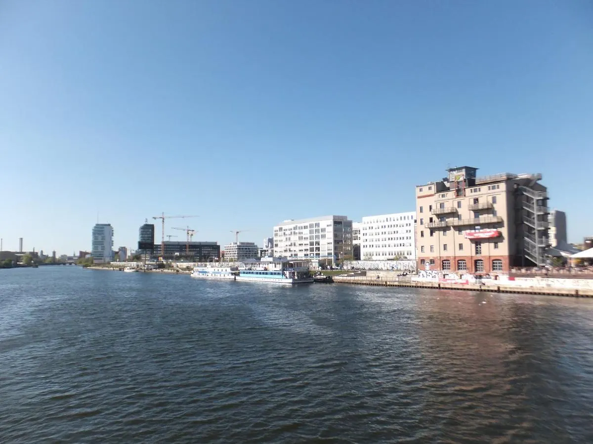 Tolle Wohnung In Geilem Kiez 柏林